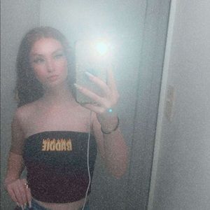 Meet your Posher, Regina